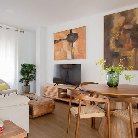 Magno Apartments Gonzalez Cuadrado إشبيلية المظهر الخارجي الصورة