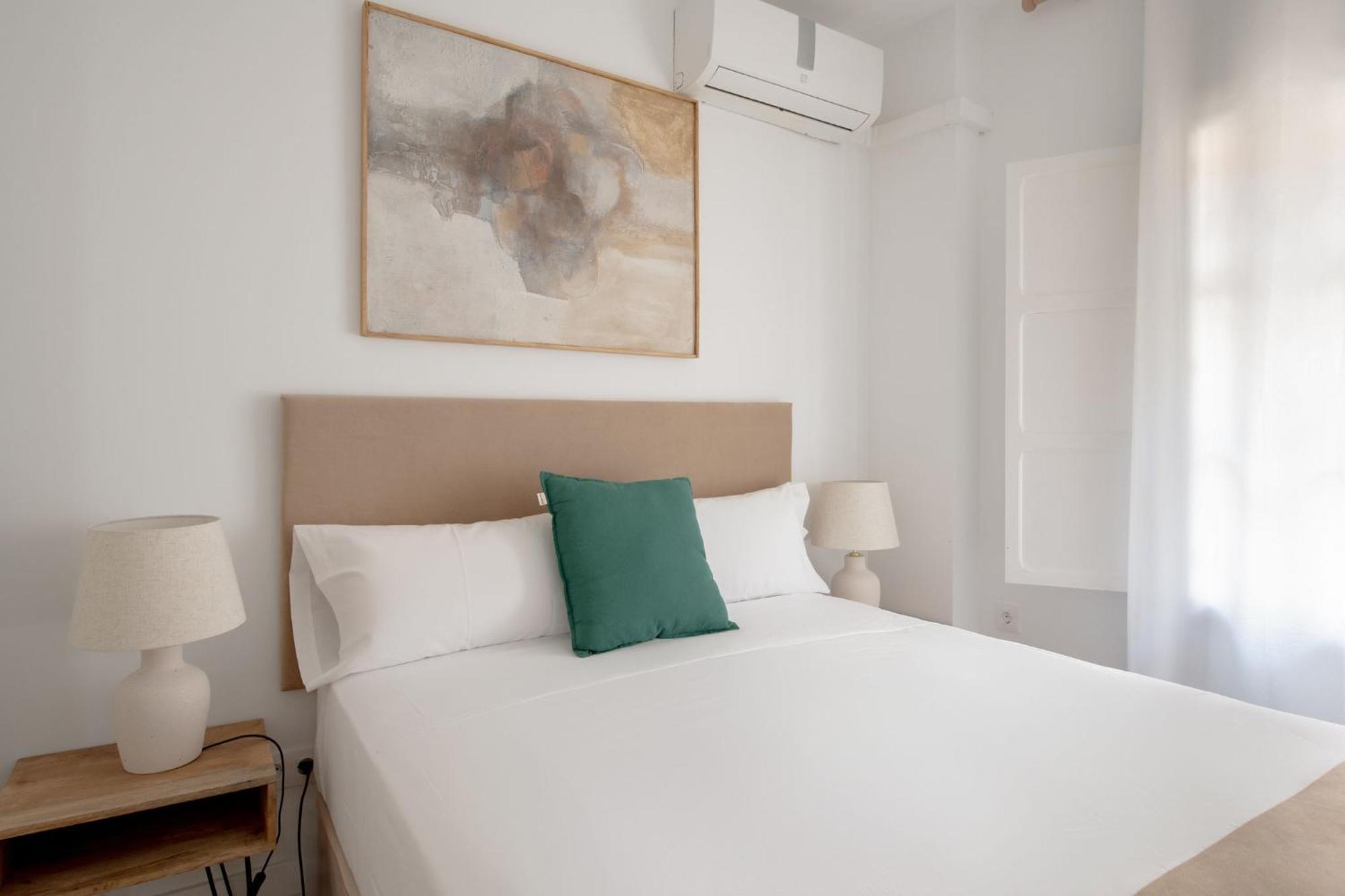 Magno Apartments Gonzalez Cuadrado إشبيلية المظهر الخارجي الصورة